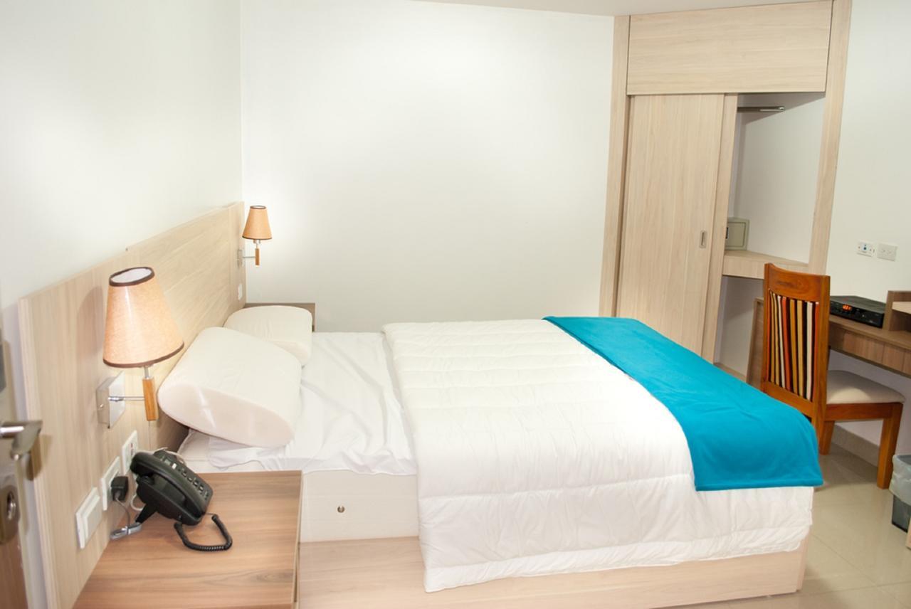 Hotel - Centro Comercial Punta Del Mar Salinas (Santa Elena) Room photo